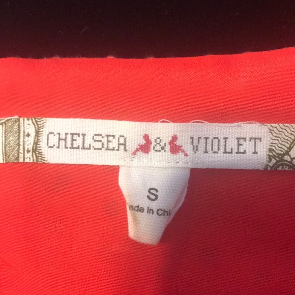 Ladies dress - Picture 3 of 5